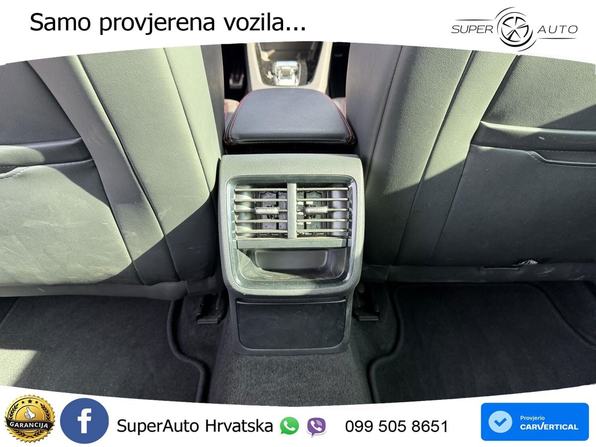 Škoda Octavia Combi RS 2.0 TSI (245 KS) DSG LED+GR SJED+ACC