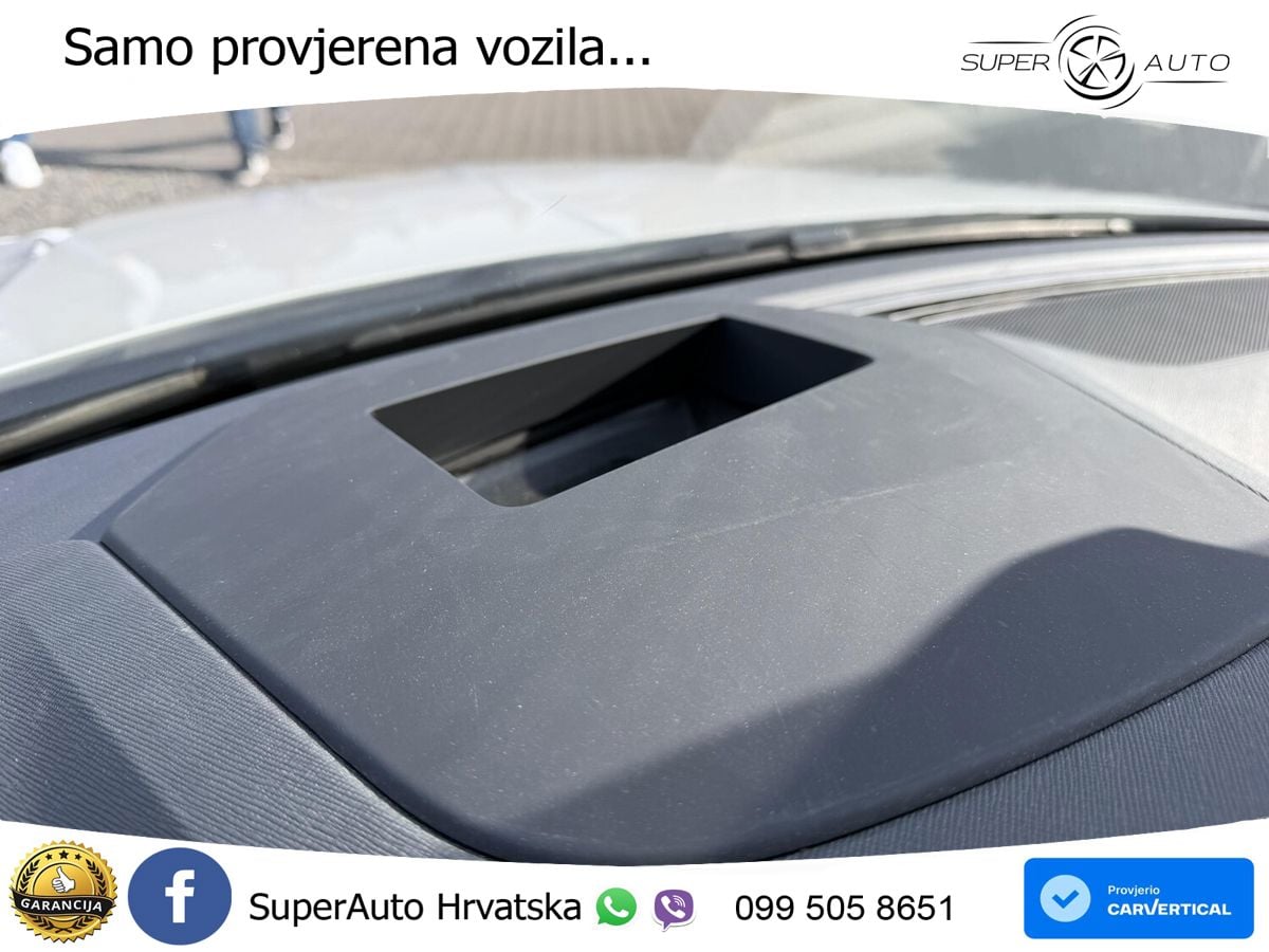 Škoda Octavia Combi RS 2.0 TSI (245 KS) DSG LED+GR SJED+ACC