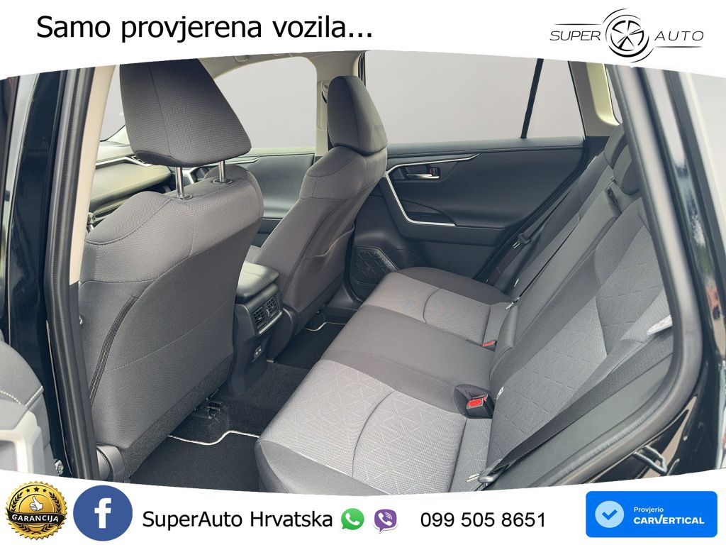 Toyota RAV4 2.5 (218 KS) Hybrid e-CVT Team Deutschland LED+GR SJED+ACC