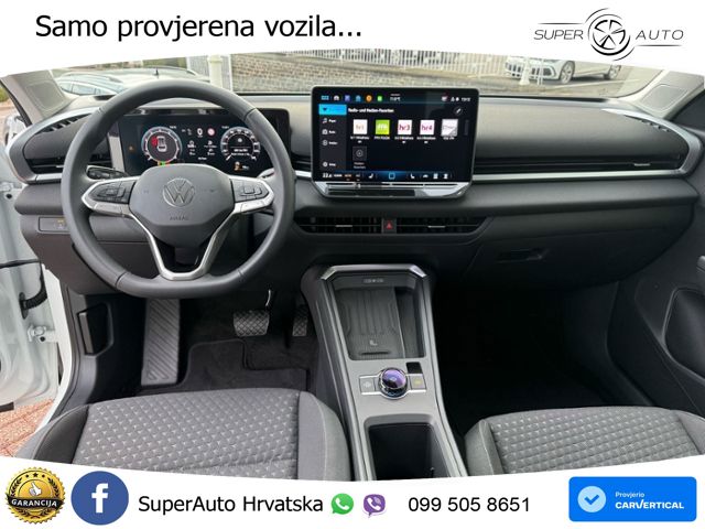 Volkswagen T-Roc II 1.5 eTSI (116 KS)  DSG LED+GR SJED+ACC