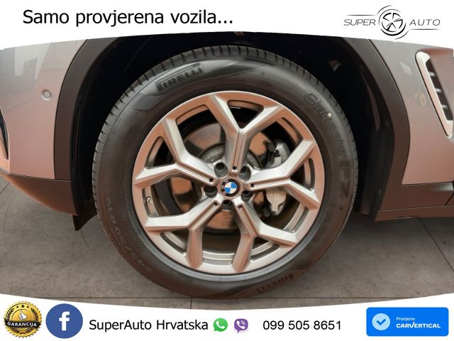 BMW X3 30i xDrive Steptronic LED+GR SJED+ACC