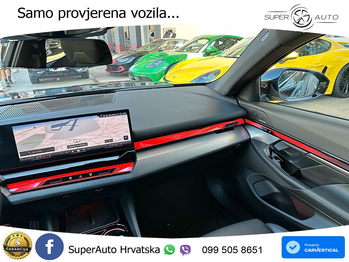 BMW 520i Touring (208 KS) Steptronic