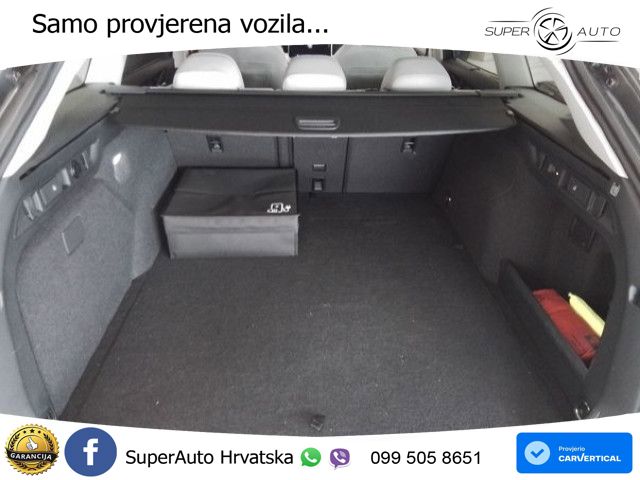 Volkswagen Passat Variant 1.5 TSI (204 KS) eHybrid DSG Business LED+GR SJED+ACC