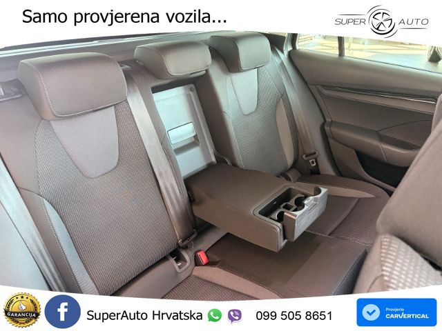 Škoda Octavia Combi 1.5 TSI (150 KS) DSG Selection LED+GR SJED+ACC
