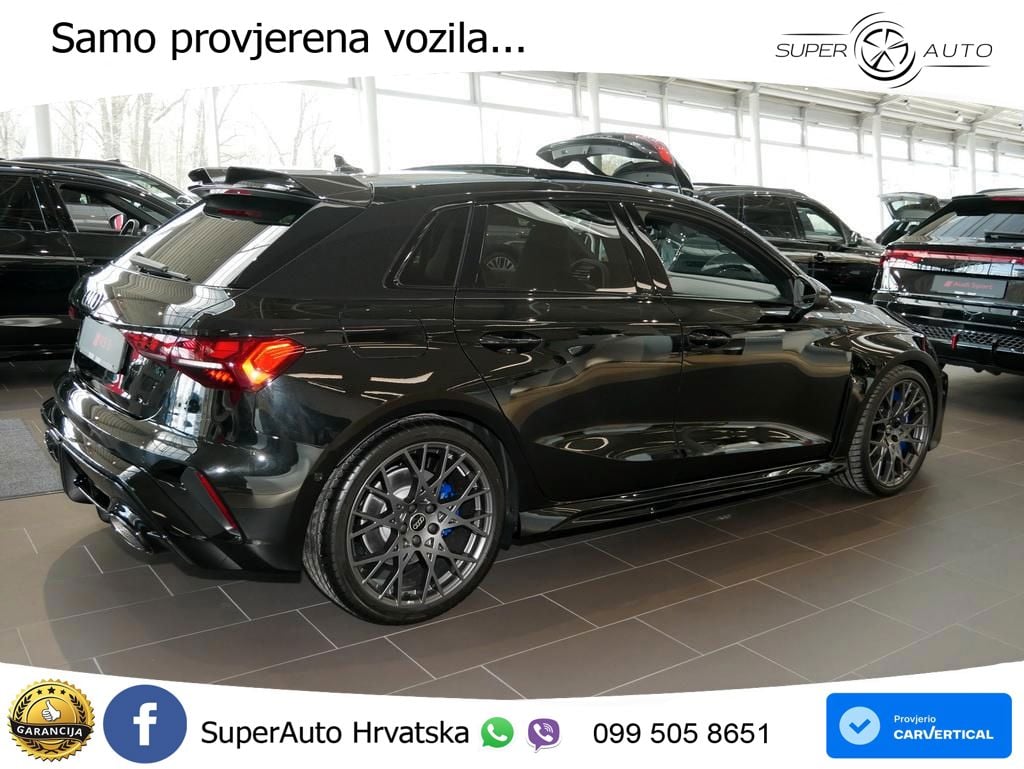 Audi RS3 Sedan 2.5 TFSI (400 KS) quattro S tronic ACC+HEAD+GR SJED+360+PANO
