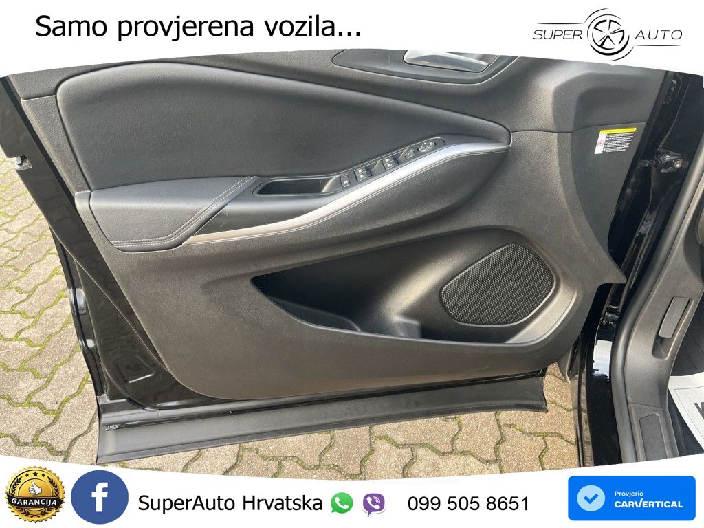 Opel Grandland 1.2i Turbo (130 KS)