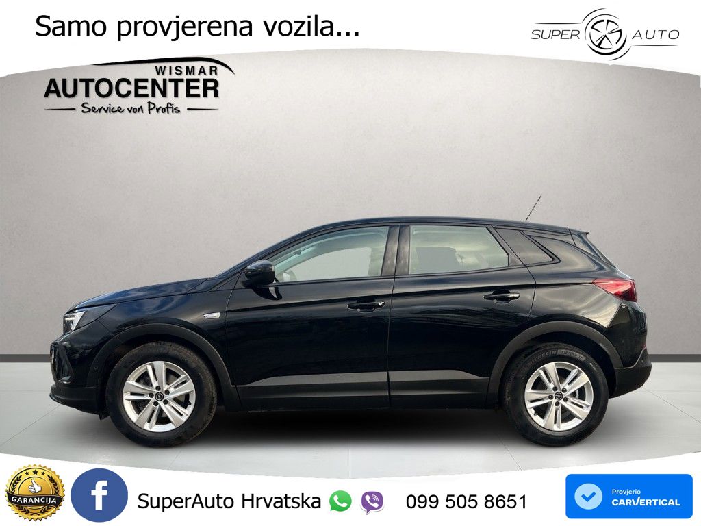 Opel Grandland 1.2i Turbo (130 KS)