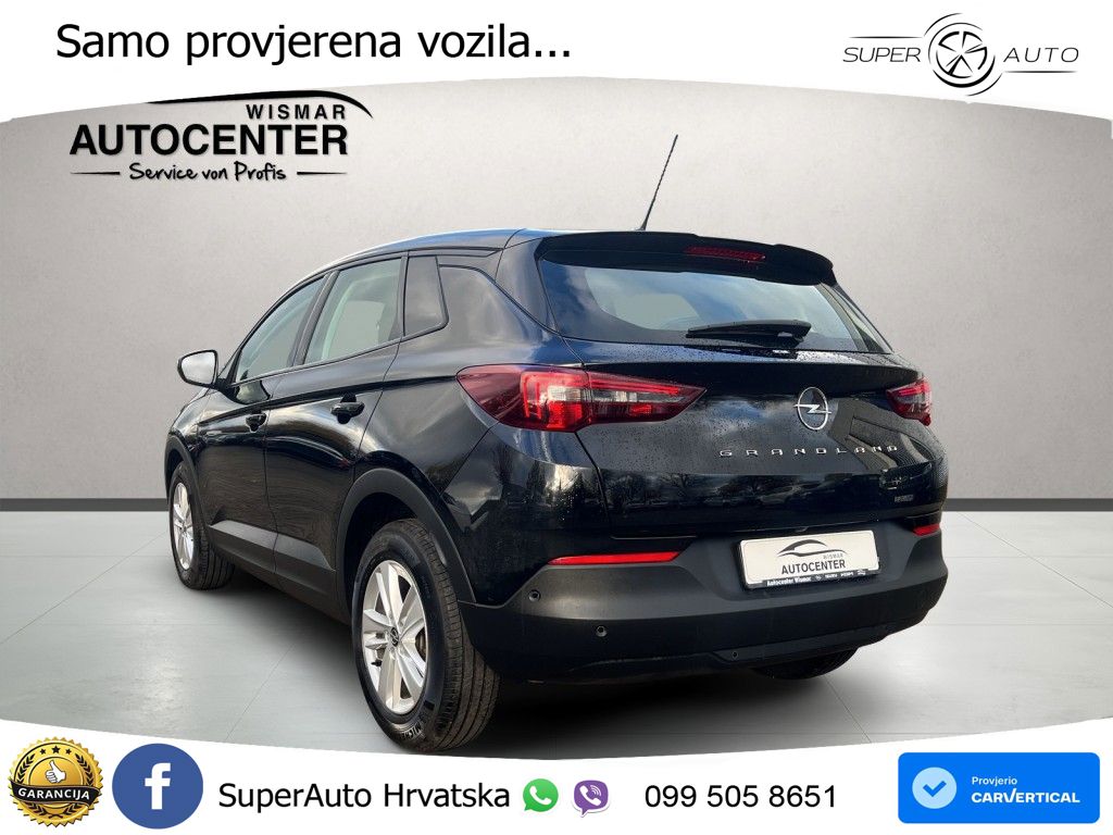 Opel Grandland 1.2i Turbo (130 KS)