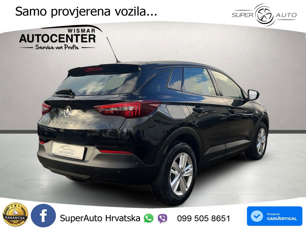Opel Grandland 1.2i Turbo (130 KS)