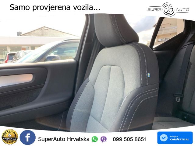 Volvo XC40 2.0 B4 AWD 197 KS Automatic ACC+GR SJED+360+PANO