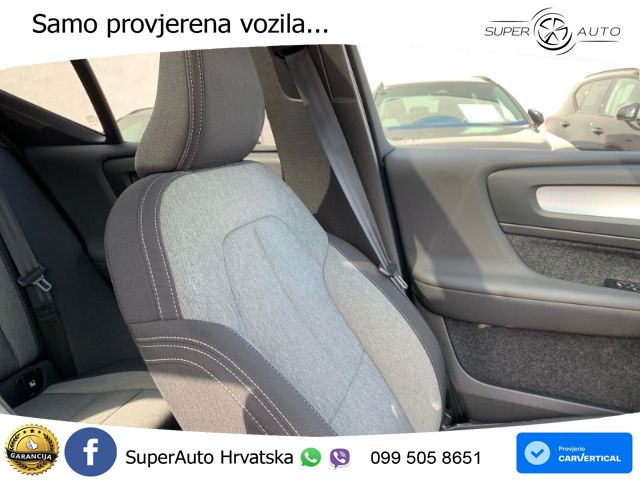 Volvo XC40 2.0 B4 AWD 197 KS Automatic ACC+GR SJED+360+PANO