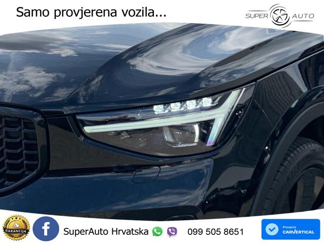 Volvo XC40 2.0 B4 AWD 197 KS Automatic ACC+GR SJED+360+PANO