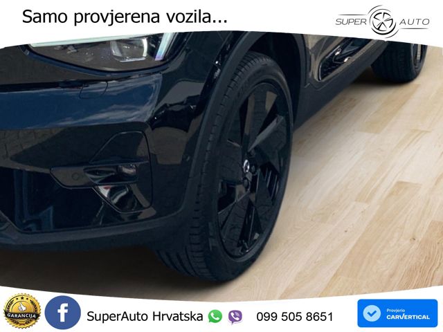 Volvo XC40 2.0 B4 AWD 197 KS Automatic ACC+GR SJED+360+PANO