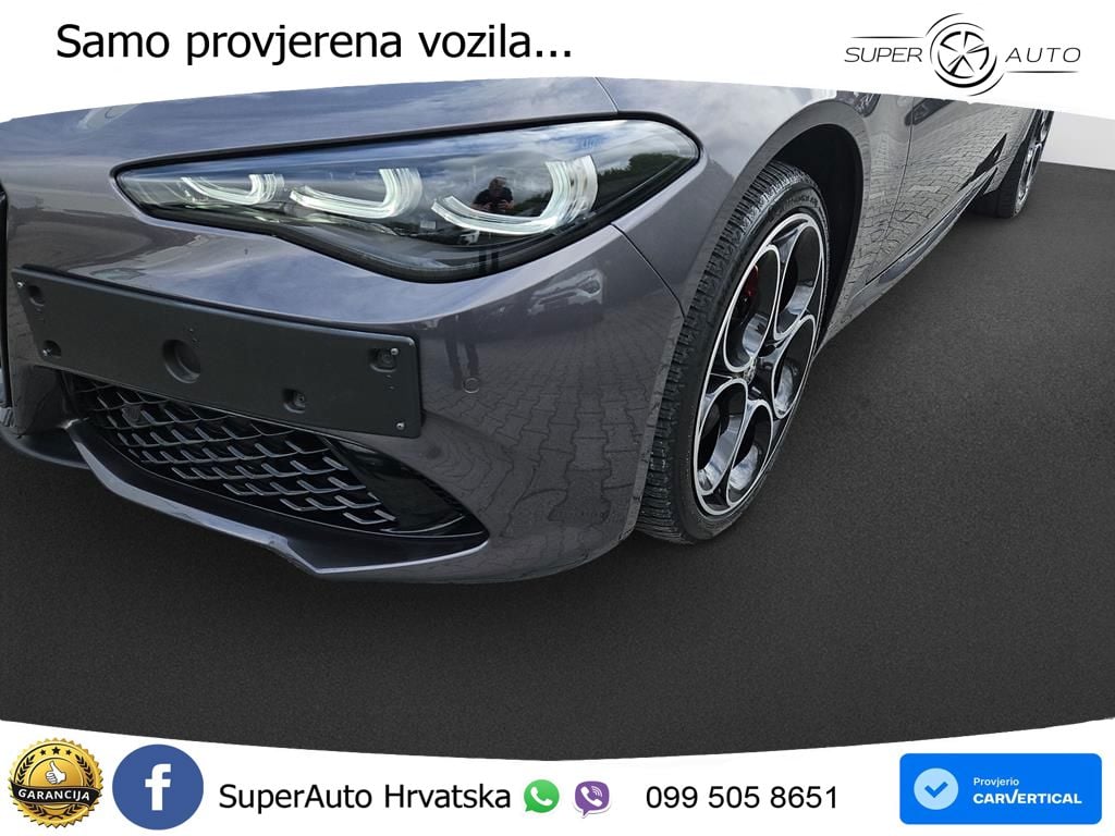 Alfa Romeo Giulia 2.0 Turbo (280 KS) Q4 Automatic LED+GR SJED+ACC