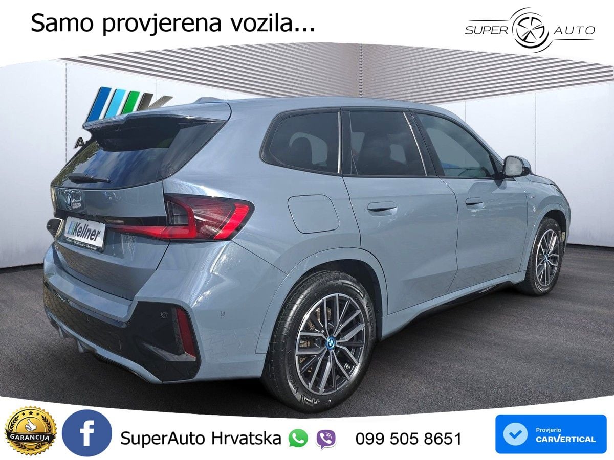 BMW iX1 68 kWh (313 KS) xDrive30 LED+GR SJED+ACC