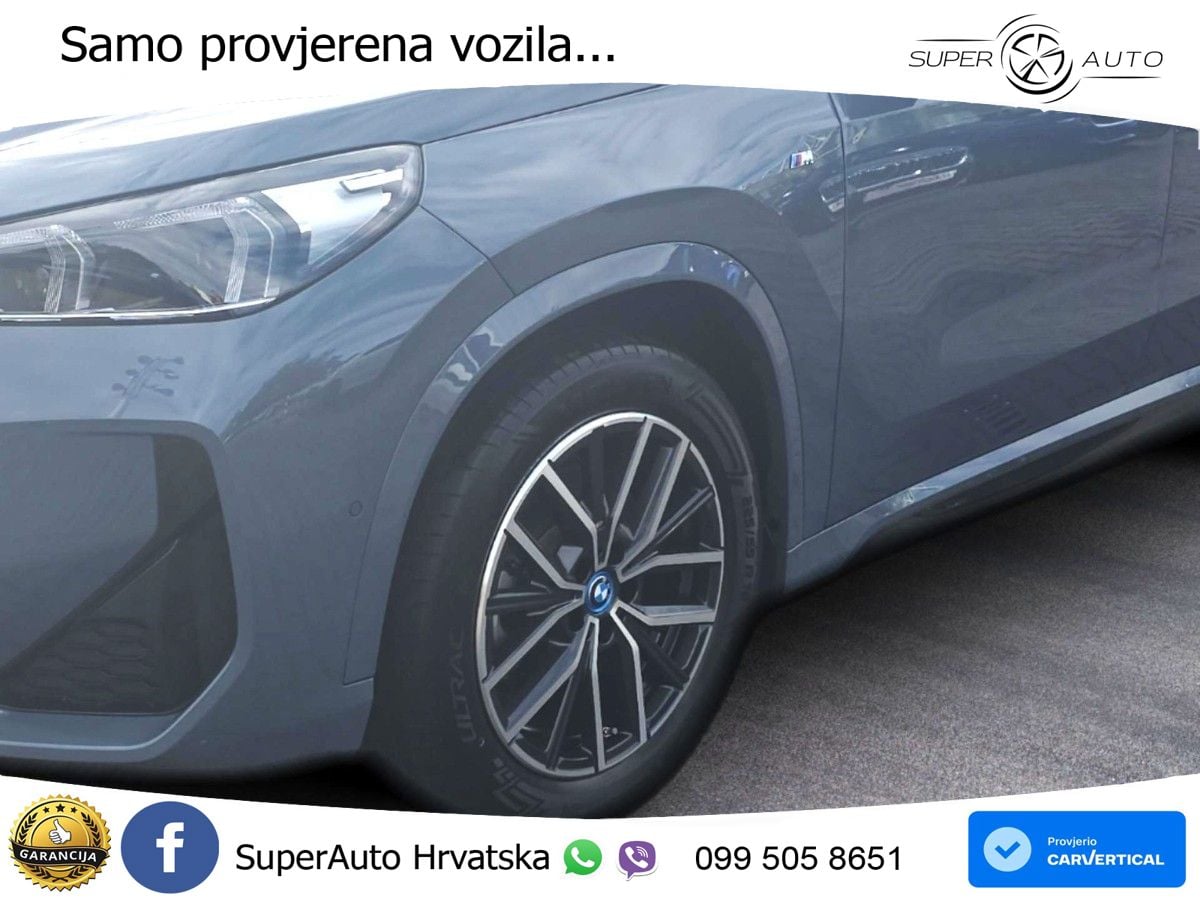 BMW iX1 68 kWh (313 KS) xDrive30 LED+GR SJED+ACC