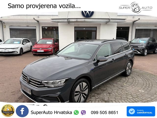 Volkswagen Passat Variant GTE 1.4 TSI (218 KS) DSG LED+ACC