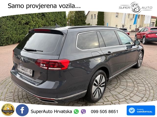 Volkswagen Passat Variant GTE 1.4 TSI (218 KS) DSG LED+ACC