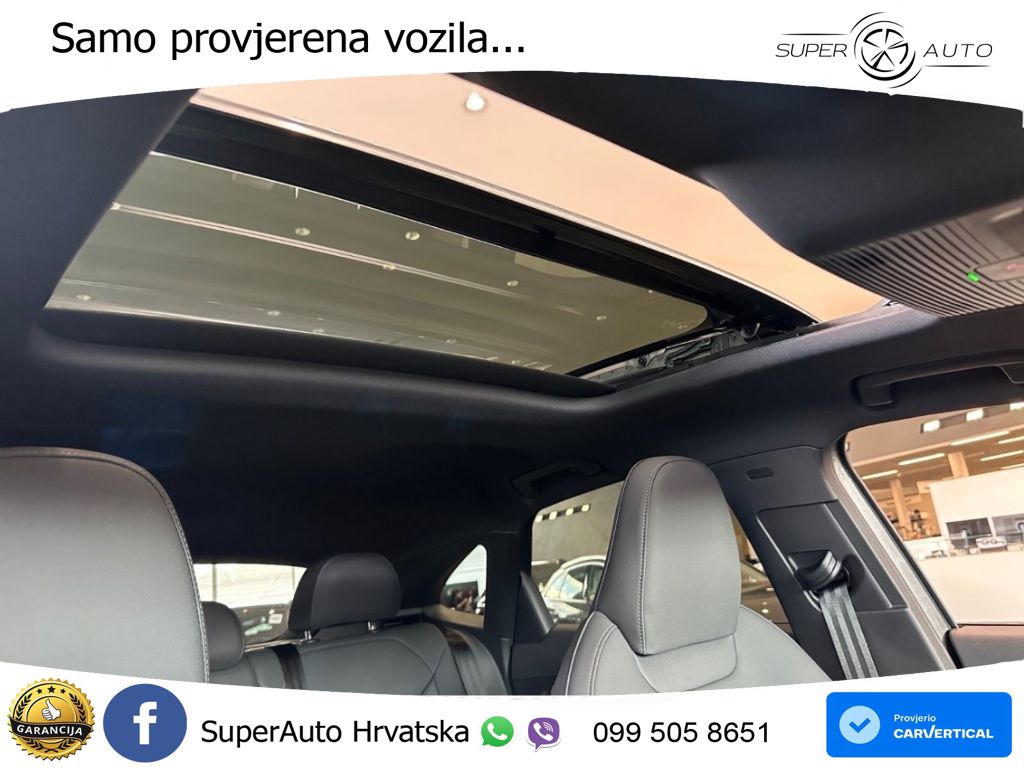 Audi Q3 Sportback 2.0 TFSI (265 KS) quattro S tronic LED+GR SJED+ACC