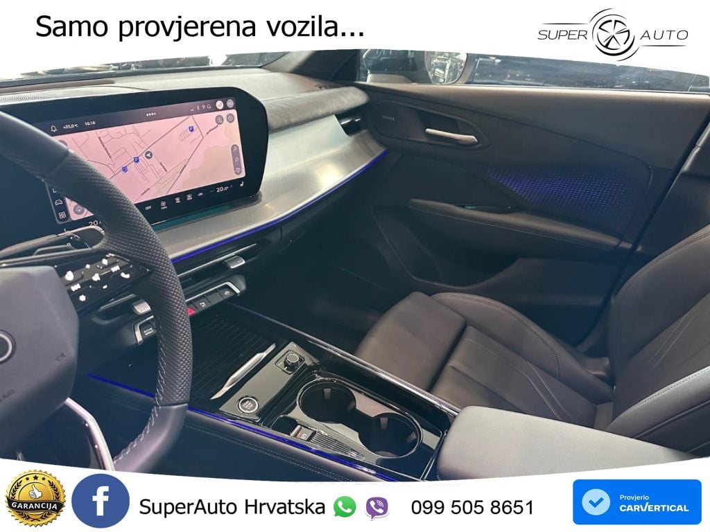 Audi Q3 Sportback 2.0 TFSI (265 KS) quattro S tronic LED+GR SJED+ACC