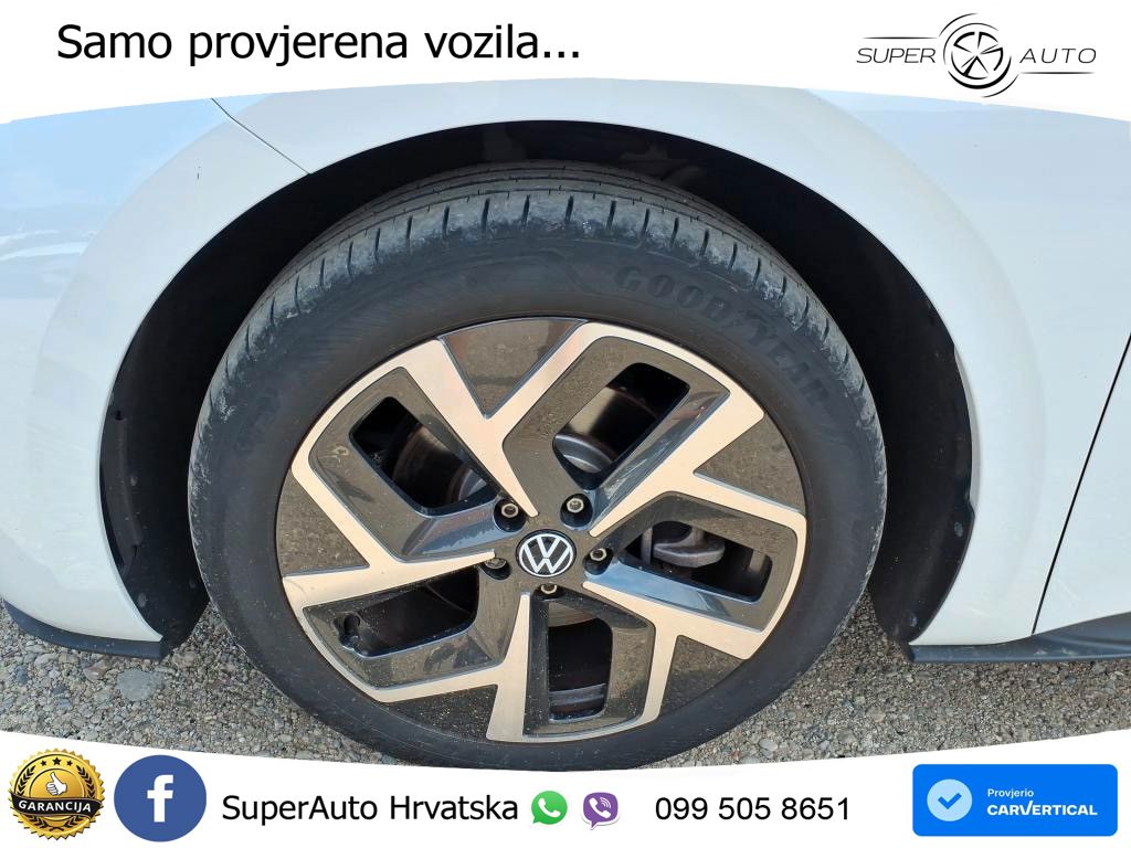Volkswagen ID.3 Pro 62 kWh (204 KS) LED+GR SJED+ACC