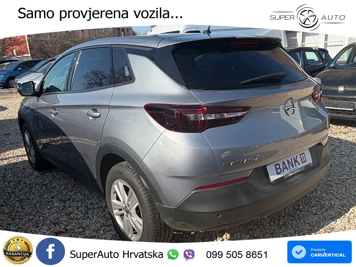 Opel Grandland X 1.2 Turbo (130 KS)