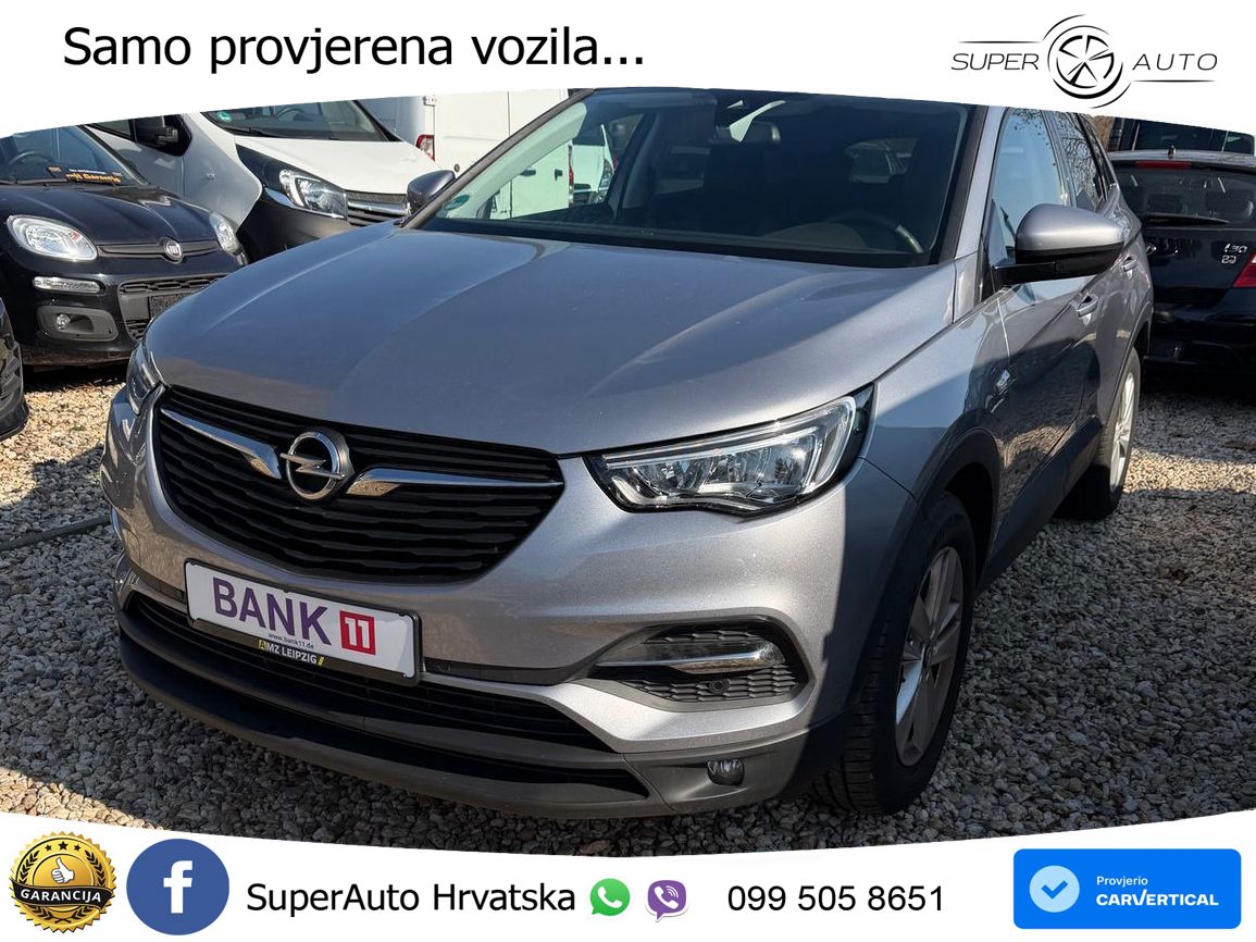 Opel Grandland X 1.2 Turbo (130 KS)