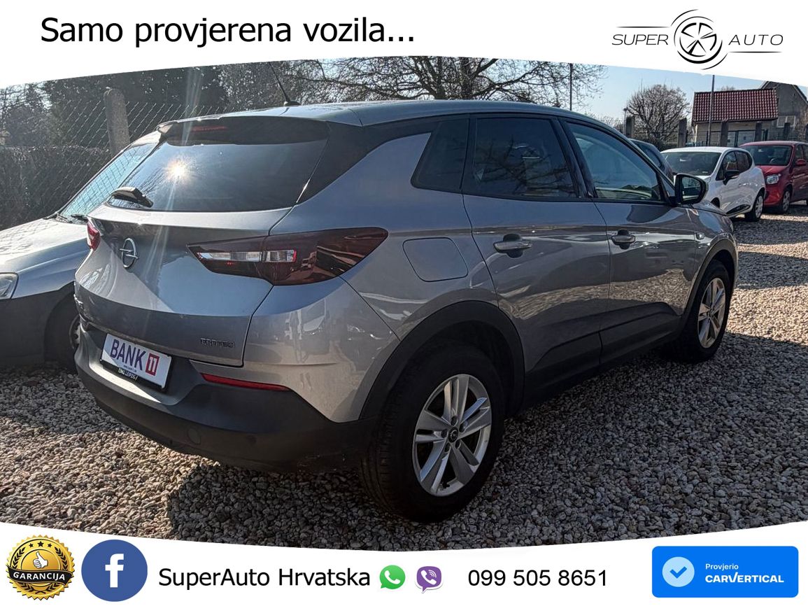 Opel Grandland X 1.2 Turbo (130 KS)