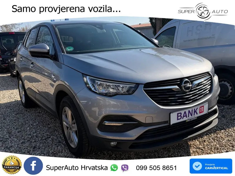 Opel Grandland X 1.2 Turbo (130 KS)
