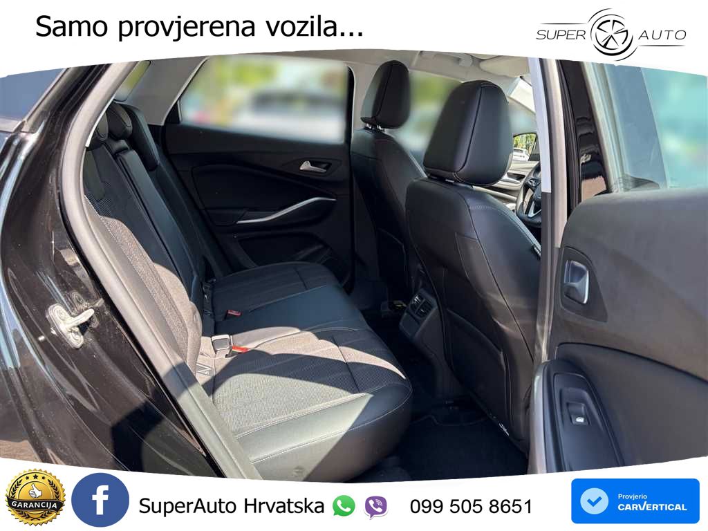 Opel Grandland 1.2i Turbo (130 KS)