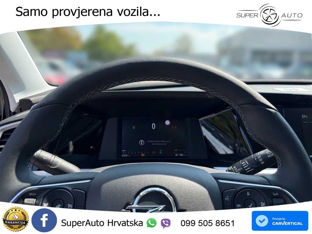 Opel Grandland 1.2i Turbo (130 KS)