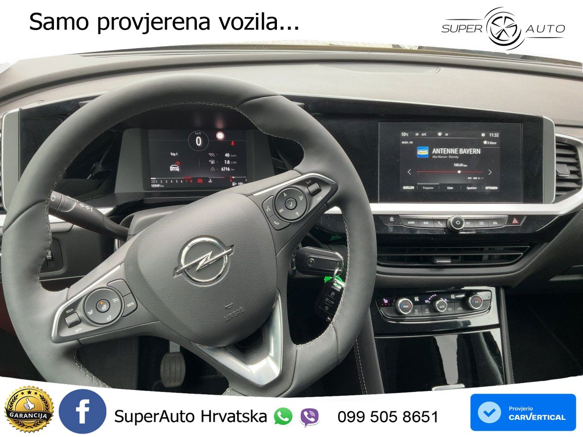 Opel Grandland 1.2i Turbo (130 KS) LED+GR SJED+ACC