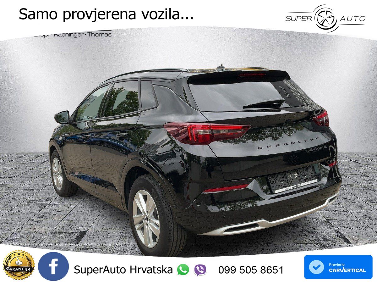 Opel Grandland 1.2i Turbo (130 KS) LED+GR SJED+ACC