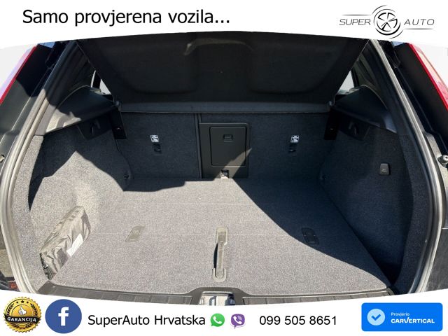 Volvo XC40 2.0 B4 197 KS Automatic LED+GR SJED+ACC