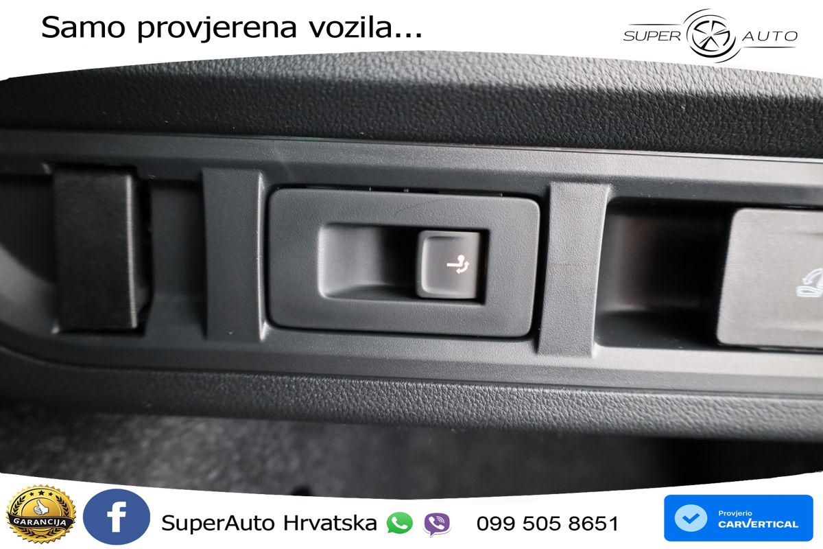 Škoda Octavia Combi RS 2.0 TSI (265 KS) DSG LED+GR SJED+ACC