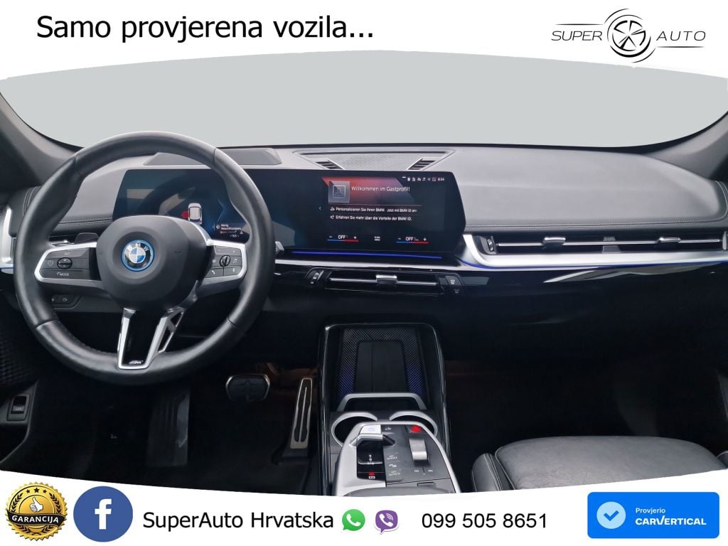 BMW iX1 68 kWh (313 KS) xDrive30 LED+GR SJED+ACC