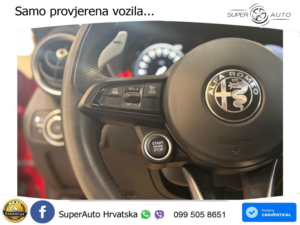 Alfa Romeo Giulia 2.0 Turbo (280 KS) Q4 Automatic LED+ACC