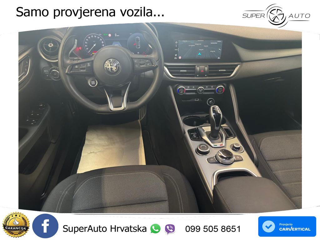 Alfa Romeo Giulia 2.0 Turbo (280 KS) Q4 Automatic LED+ACC