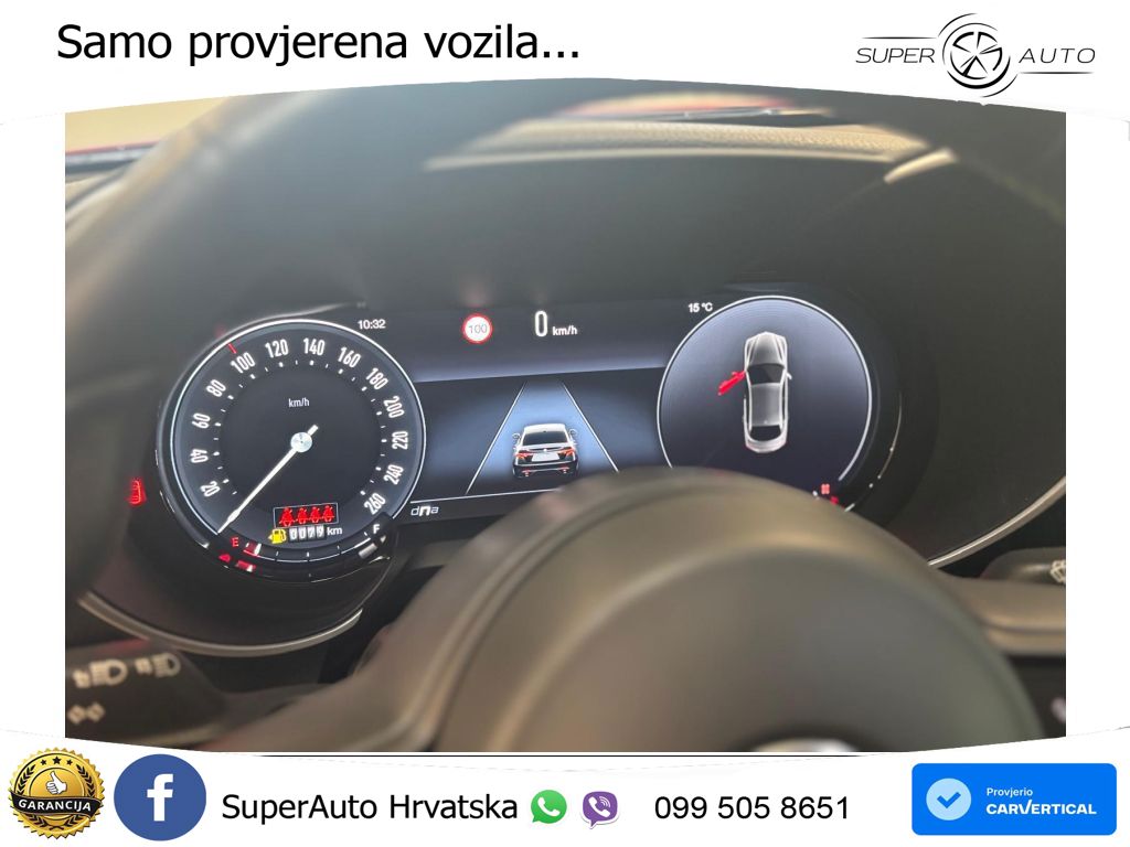 Alfa Romeo Giulia 2.0 Turbo (280 KS) Q4 Automatic LED+ACC