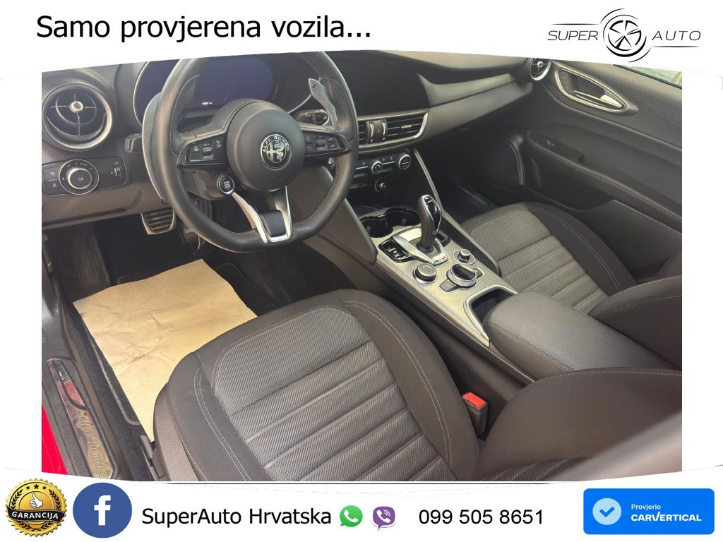 Alfa Romeo Giulia 2.0 Turbo (280 KS) Q4 Automatic LED+ACC