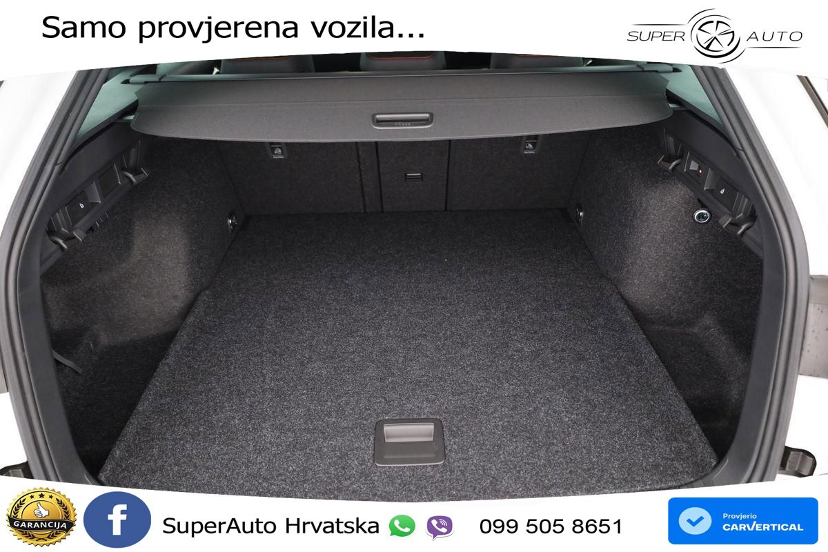 Škoda Octavia Combi RS 2.0 TSI (265 KS) DSG LED+GR SJED+ACC