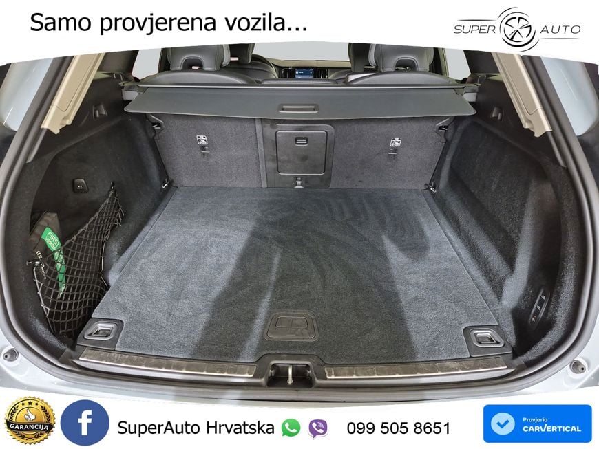 Volvo XC60 B5 Benzin AWD Geartronic ACC+HEAD+4xGR SJED+360+PANO