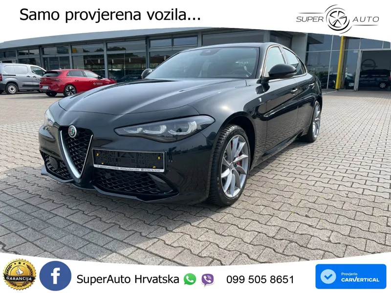 Alfa Romeo Giulia 2.0 Turbo (280 KS) Q4 Automatic LED+GR SJED+ACC