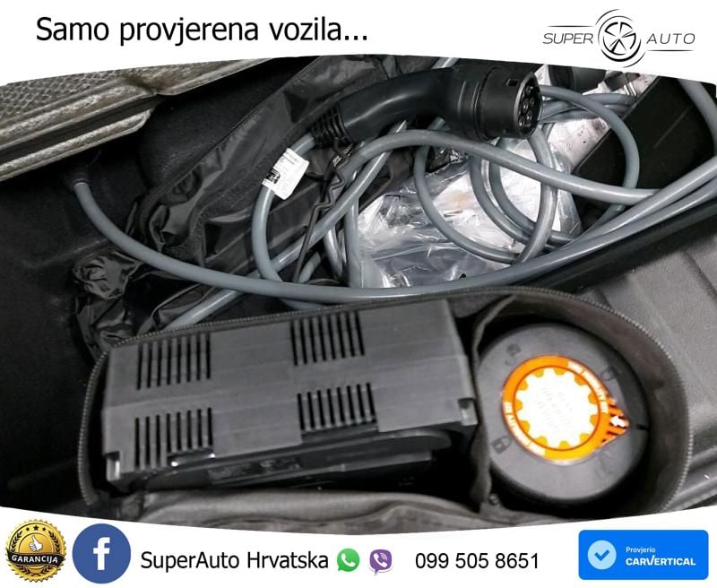 BMW iX2 66.5 kWh (313 KS) xDrive30