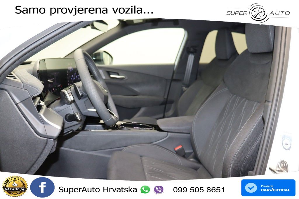Audi Q3 Sportback 2.0 TFSI (204 KS) quattro S tronic LED+GR SJED+ACC