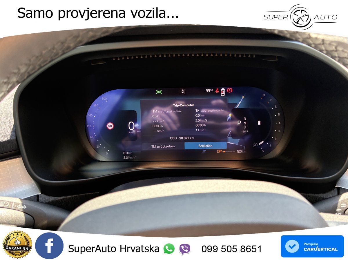 Volvo XC40 2.0 B4 197 KS Automatic ACC+GR SJED+360+PANO