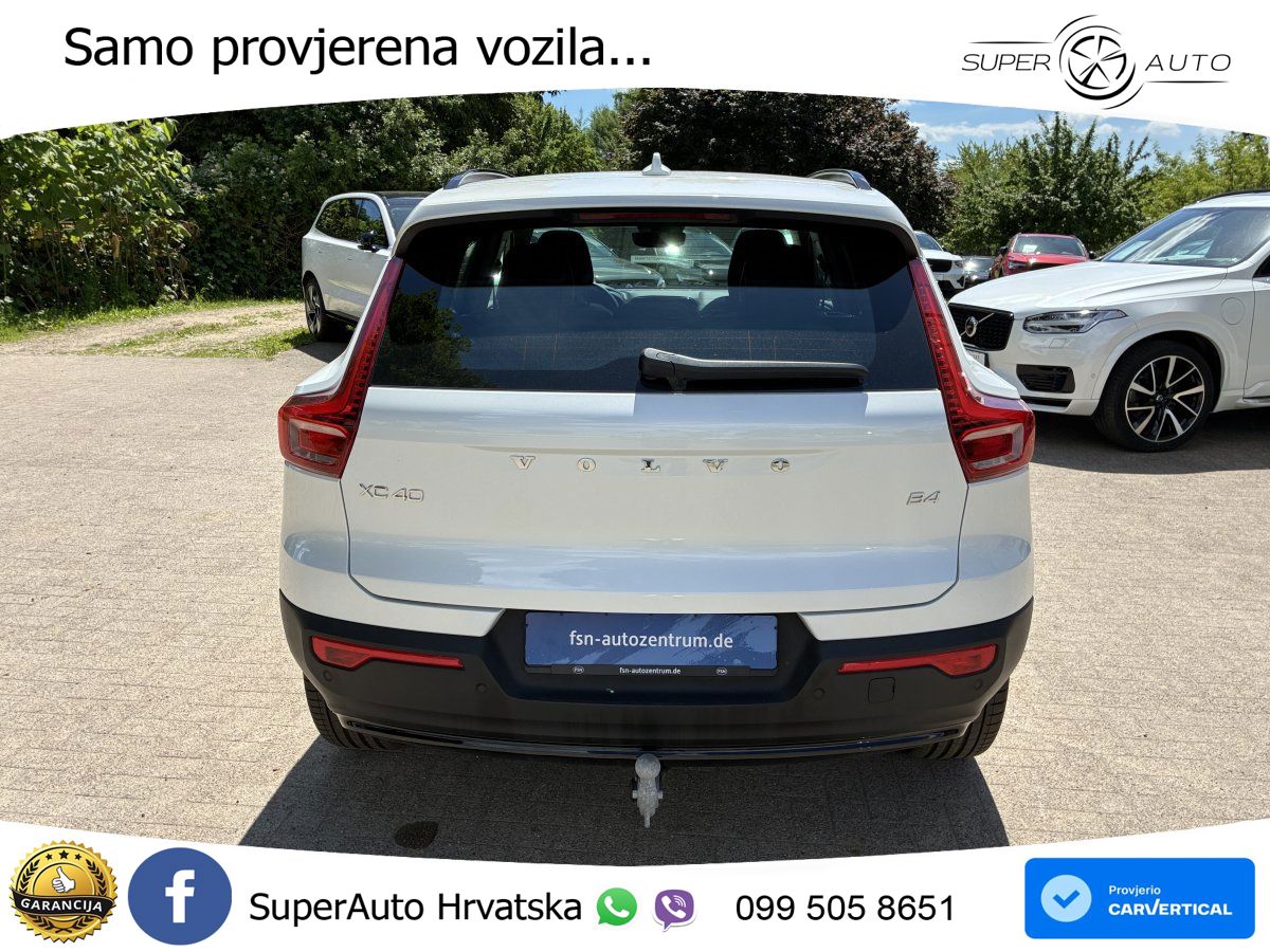 Volvo XC40 2.0 B4 197 KS Automatic ACC+GR SJED+360+PANO