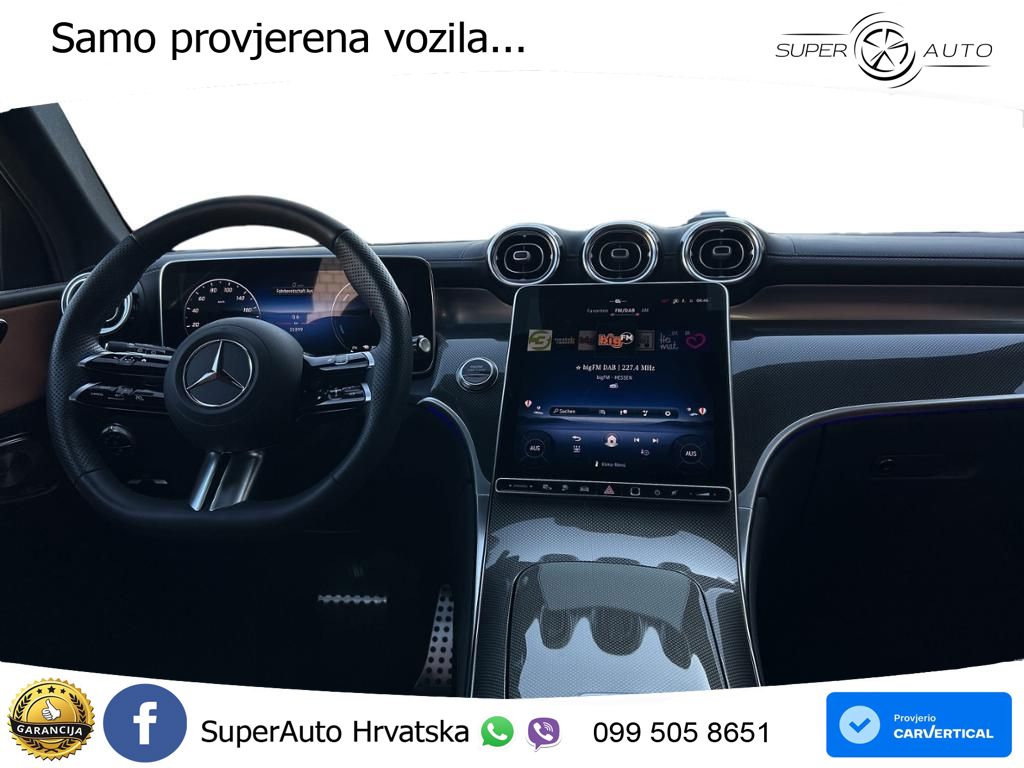 Mercedes GLC 300e (313 KS) 4MATIC 9G-TRONIC ACC+GR SJED+360+PANO