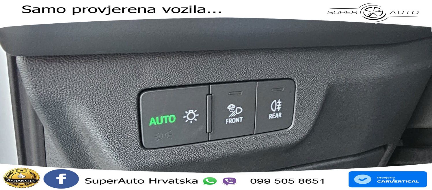 Audi Q3 1.5 TFSIe (272 KS) S tronic S line LED+GR SJED+ACC