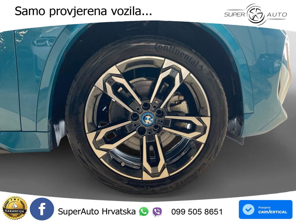 BMW iX1 68 kWh (313 KS) xDrive30